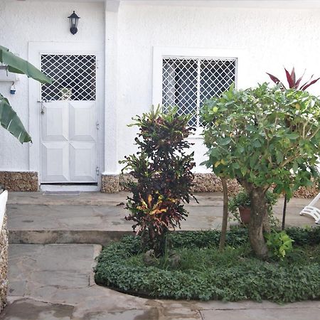 Luciano & Grace Apartments Watamu Exteriér fotografie