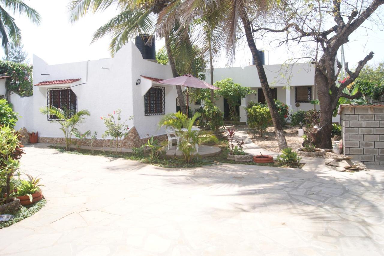 Luciano & Grace Apartments Watamu Exteriér fotografie