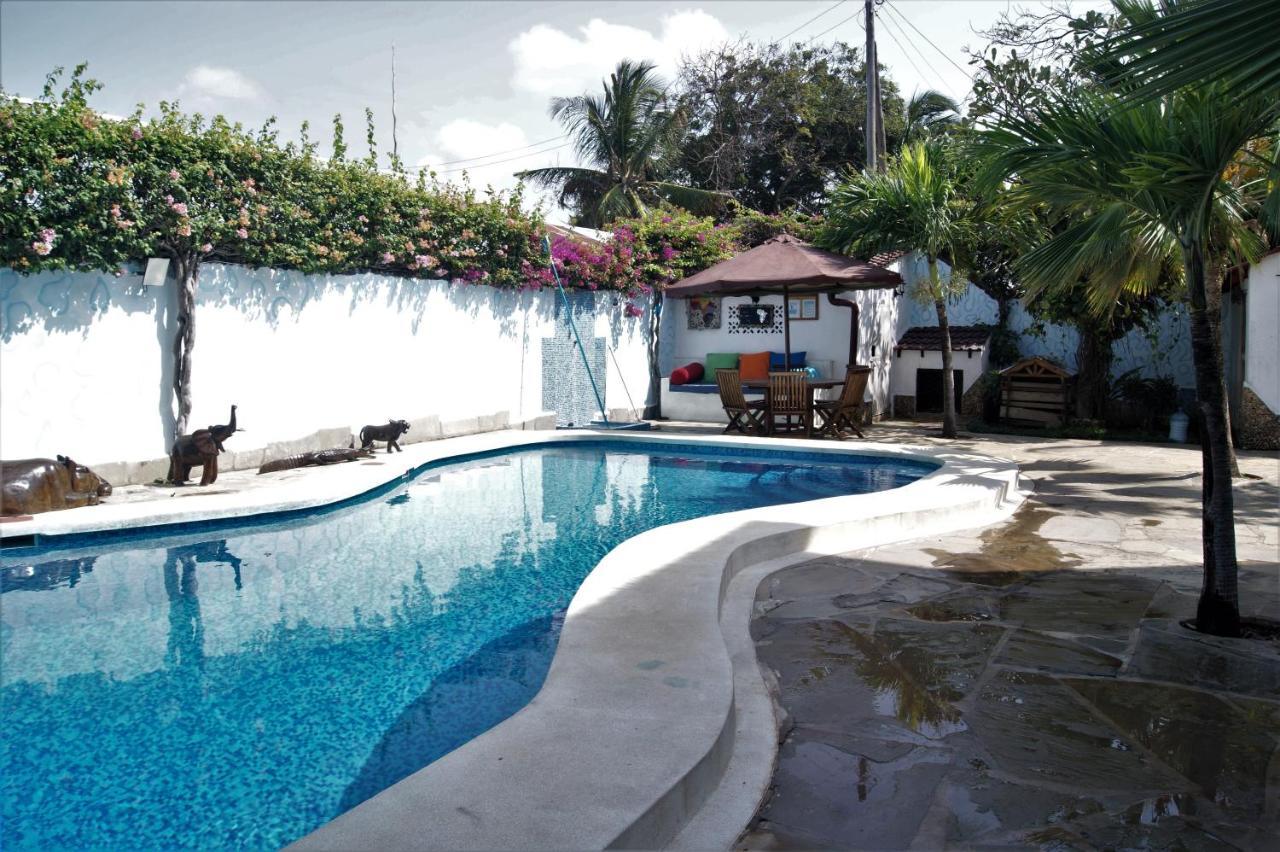 Luciano & Grace Apartments Watamu Exteriér fotografie