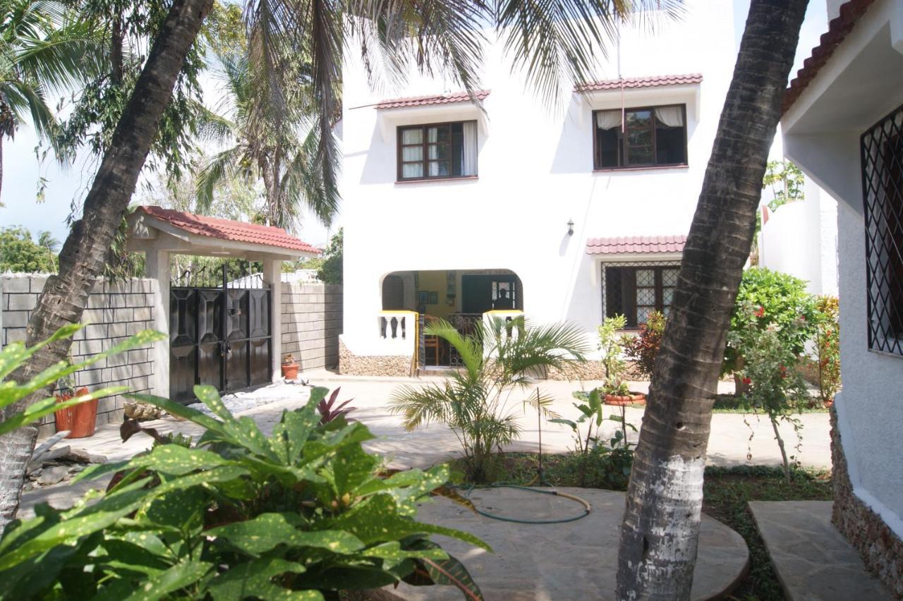 Luciano & Grace Apartments Watamu Exteriér fotografie